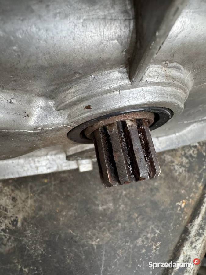 Ural Oryginalna Skrzynia Bieguw z Tylnym Filtr