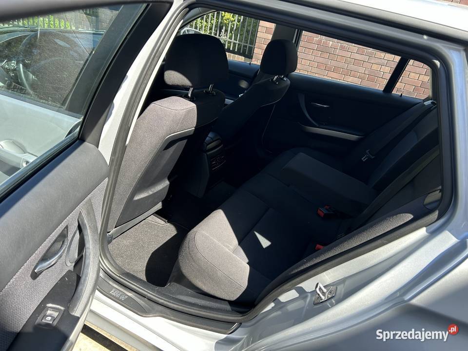 BMW 318i Edition Climatronic Seria 3 Ostrzeszów