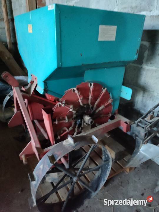 Sadzarka do ziemniakow Solan Lublin nieuszkodzony Gołuchów sprzedam