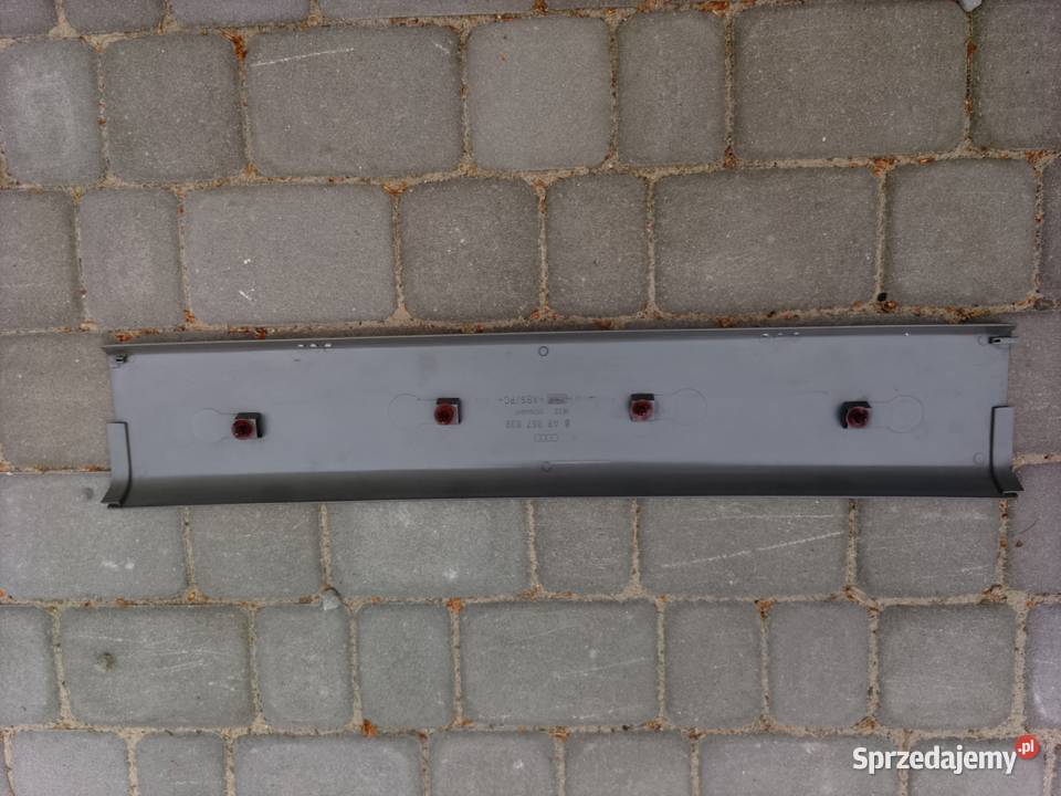 Osłona podsufitki Audi 80 Avant 8A9867829 Trachy
