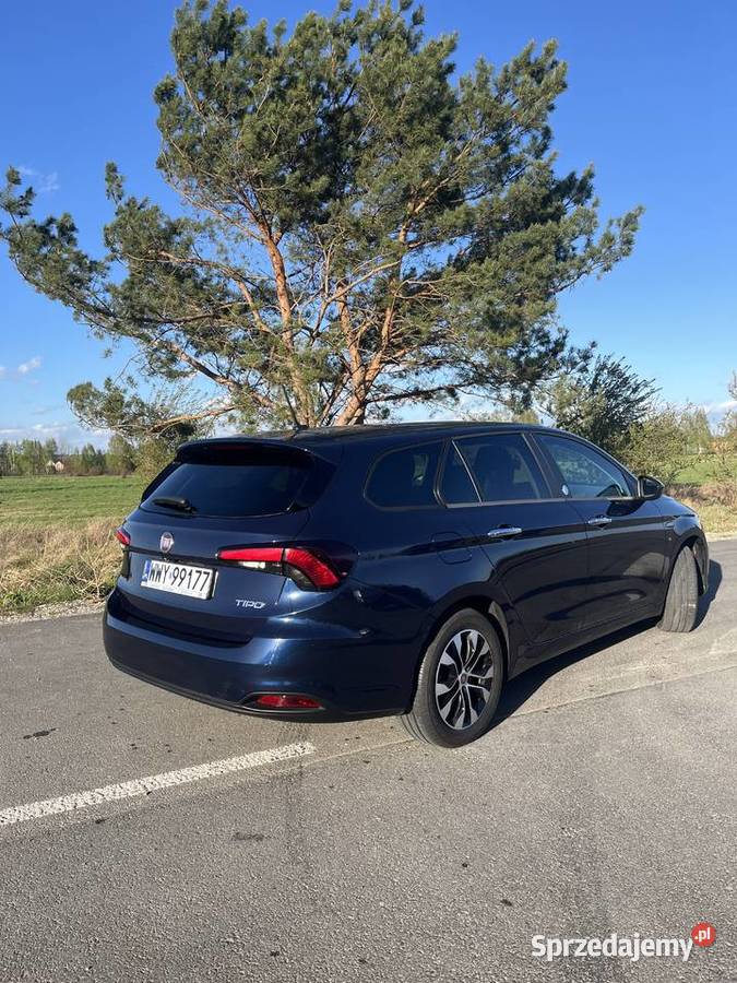 Fiat Tipo 14 TJet wersja Mirror z polskiego Motoryzacja Wyszków