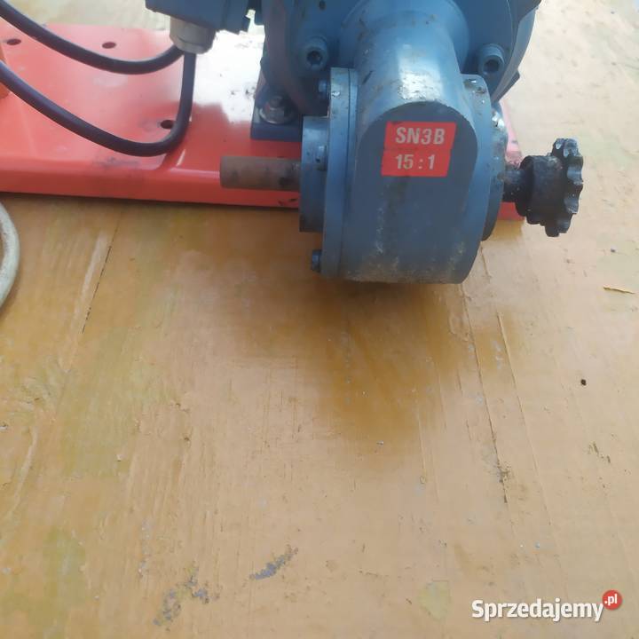 Silniczek elektryczny z reduktorem lubelskie Pniówek