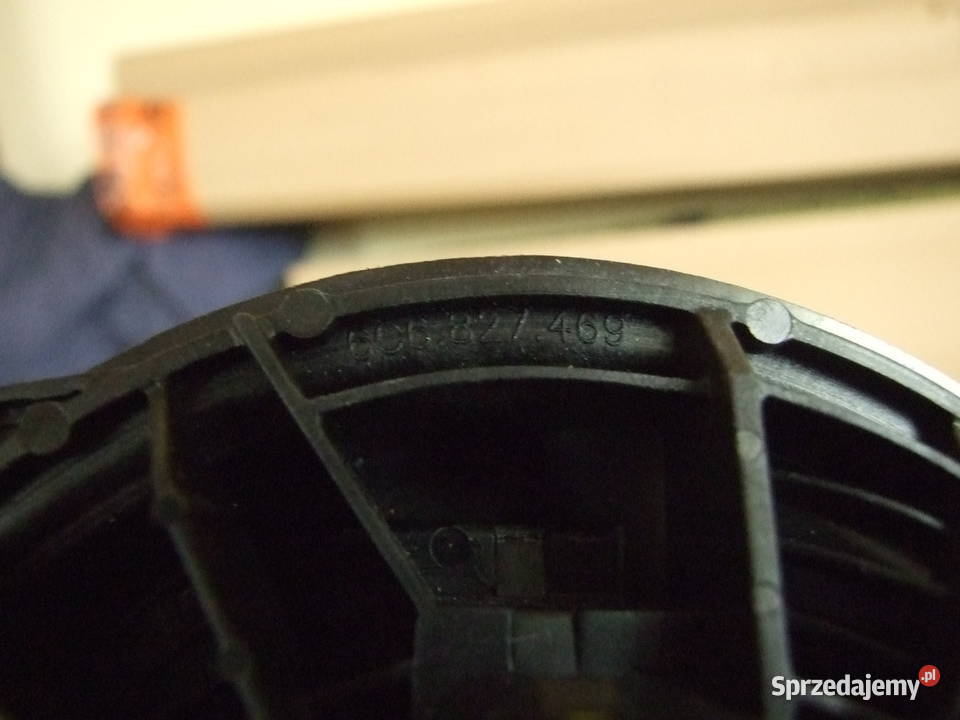 Znaczek z włącznikiem Volkswagen Polo 6C6827469 podlaskie Białystok