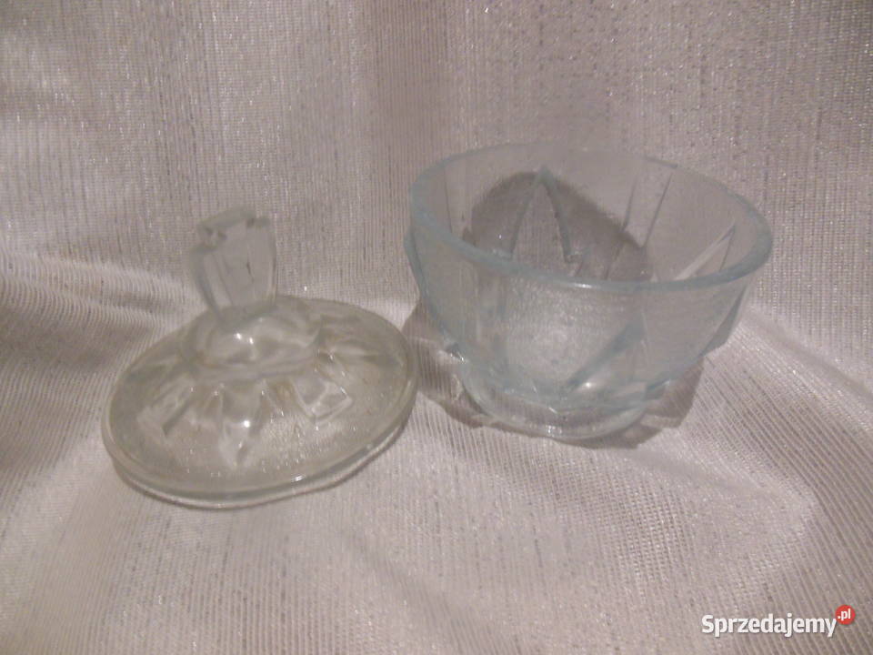 Cukiernica bomboniera szklana PRL Porcelana i szkło Kielce