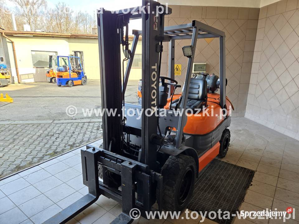 Wózek Widłowy TOYOTA 6FG30 przesuw boczny 3 TONY regulowane widły Mysłowice
