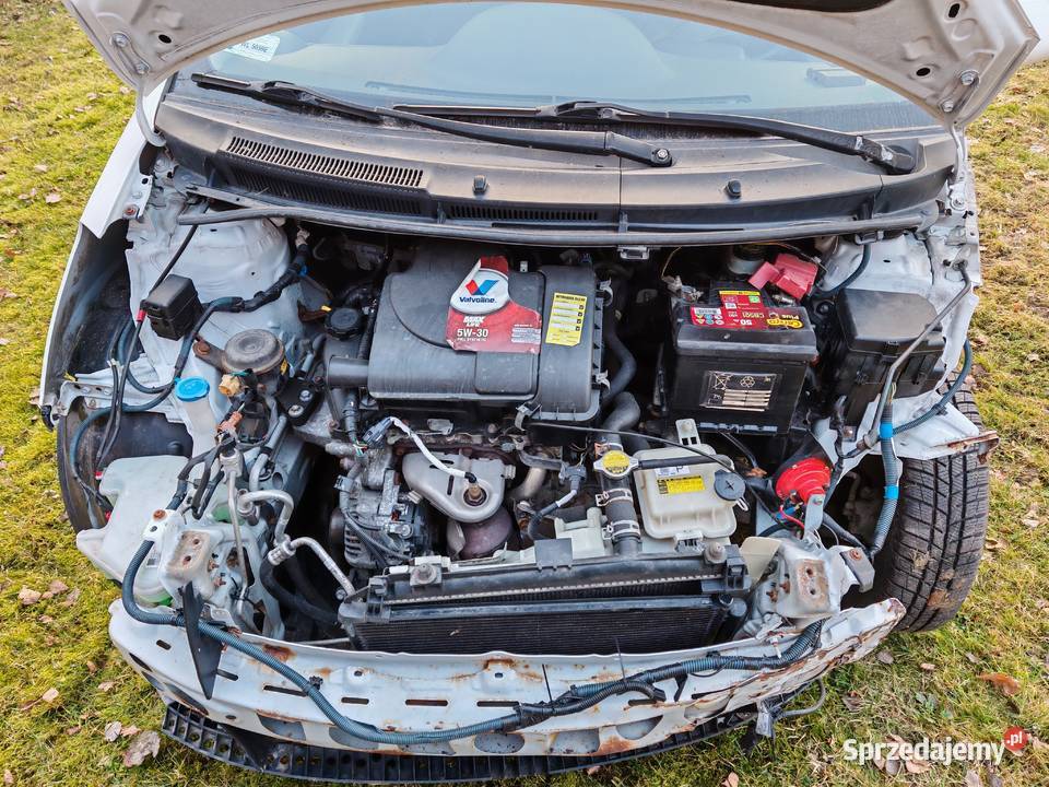 Toyota Yaris 10 benzyna Toyota mazowieckie Dębe Wielkie