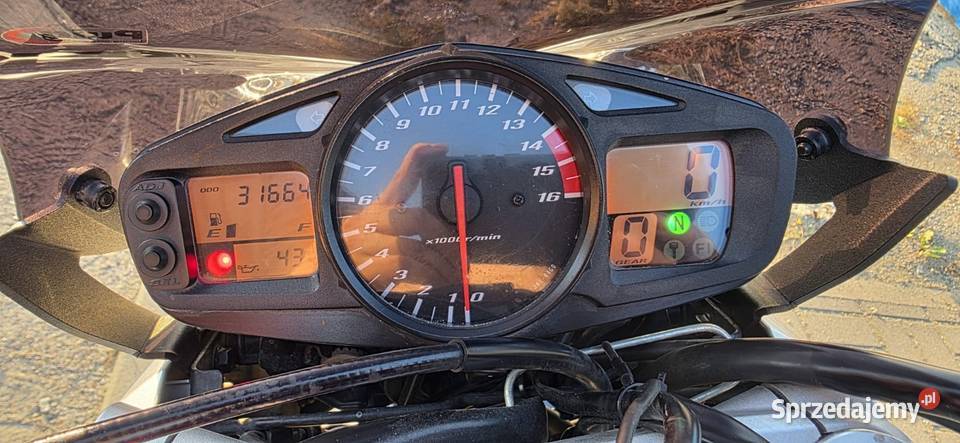 Suzuki Gsr 600 2010r 37 100KM dolnośląskie sprzedam