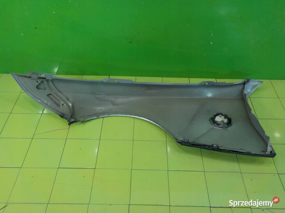 BMW Z4 E85 22 B 04r CABRIO 2D blotnik prawy osobowe Suków