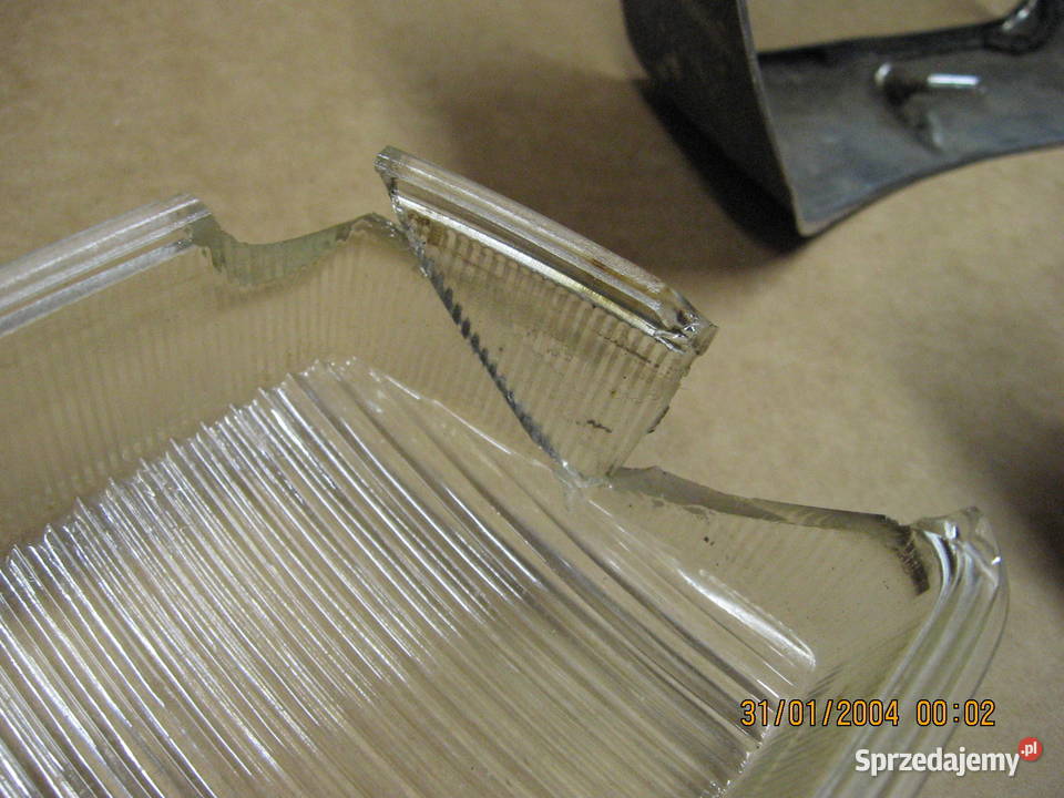 Mercedes W110 W115 halogen Bosch ramka szkło Przemyśl