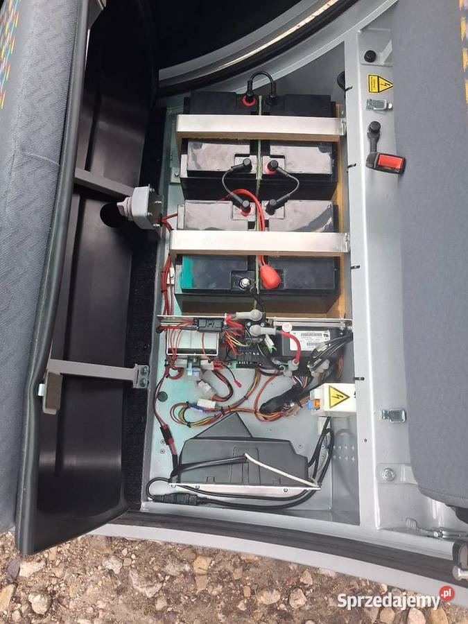 CHARLY 4 Pojazd Auto Wózek Elektryczny inwalidów Starachowice