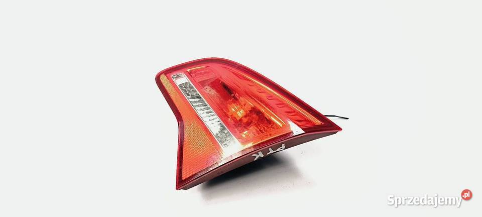 LAMPA W KLAPE PRAWA OPEL MERIVA B II 13260841