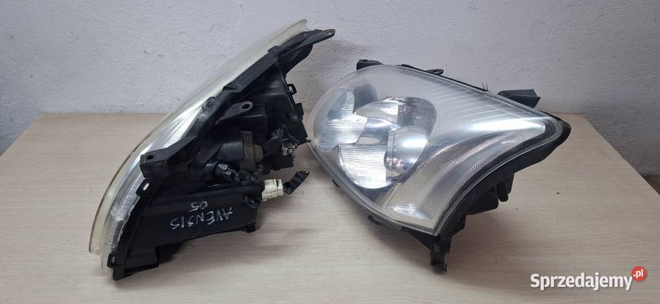 Lampa Reflektor Toyota Avensis świętokrzyskie Sandomierz