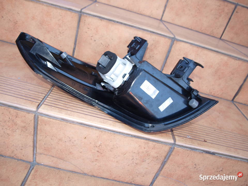 Citroen C4 Picasso lampa prawa tył 2011 2013r osobowe Kalisz