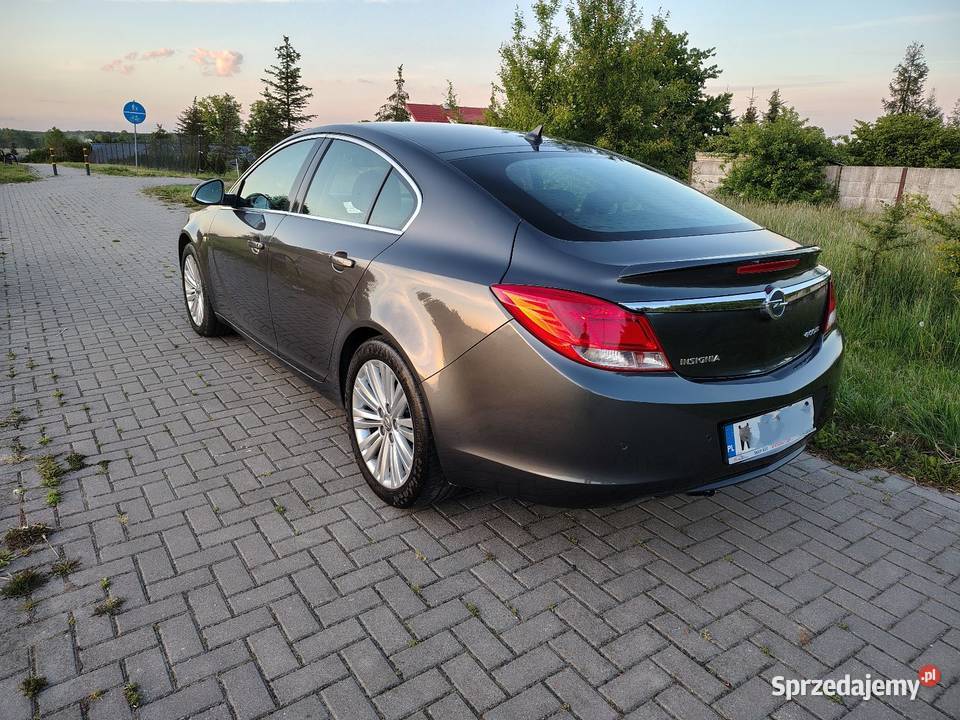 Opel Insignia z bogatym wyposażeniem Skępe sprzedam