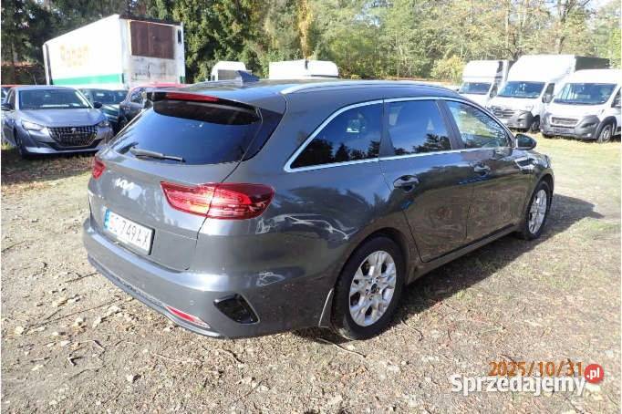 KIA CEED 2021 1482 ccm 160 Rok produkcji 2021 Warszawa
