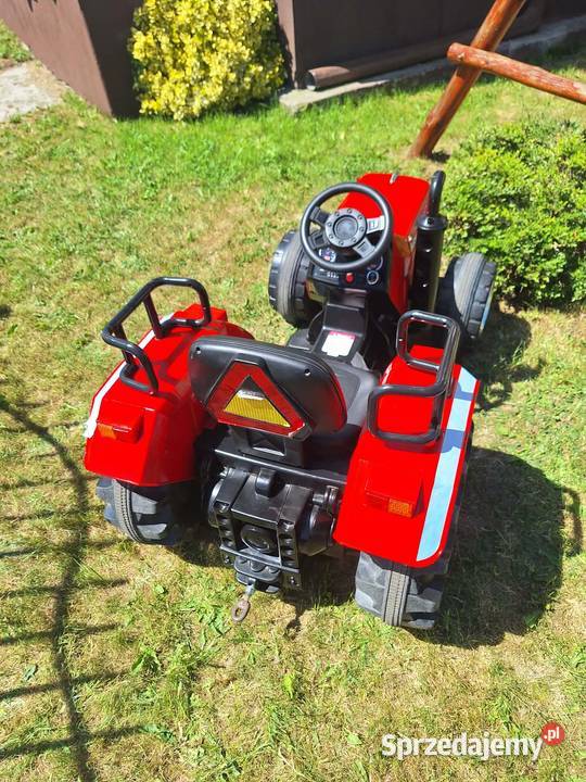 Traktor na akumulator Pacyna