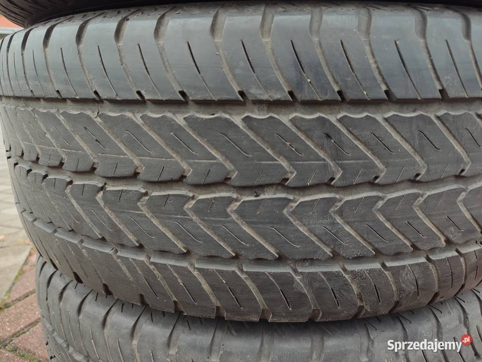 Sprzedam opony DUNLOP 22555R17C Pruszków