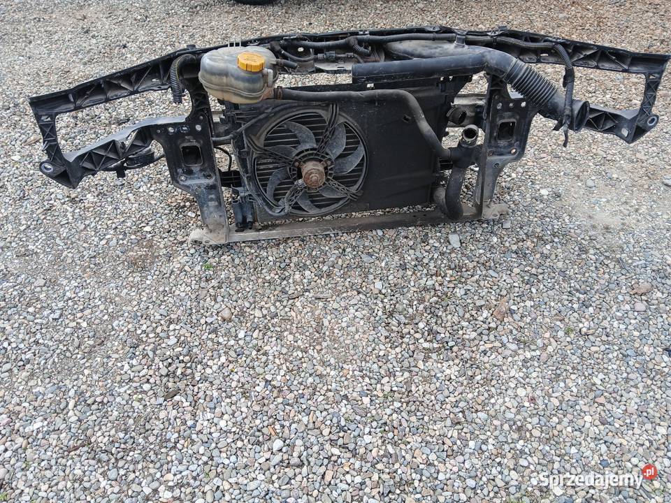Pas przedni Chłodnica wentylator Opel Corsa D 10 Radłów