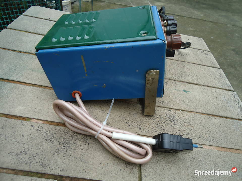 Oryginalny prostownik 612v pamiątka PRLu made in