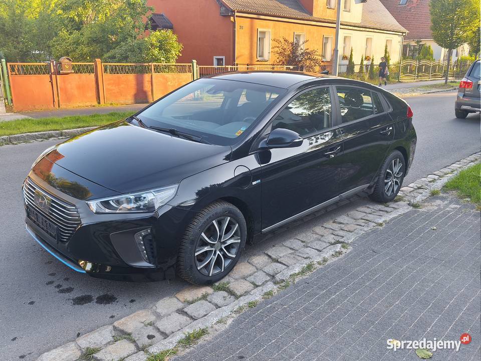 Hyundai Ioniq Hybrid PlugIn 2019 Na prądzie ok sprzedam