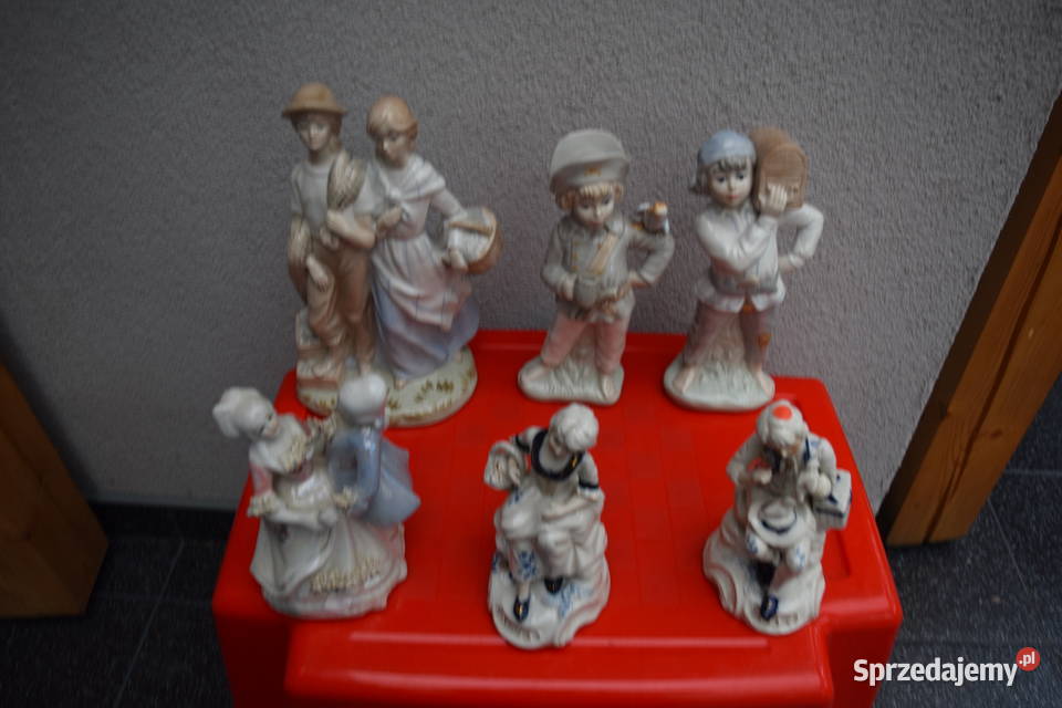 Figurki Porcelana 12 SztukOkazja Olsztyn Dajtki warmińsko-mazurskie
