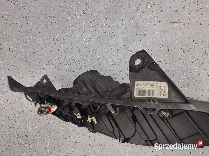 Lampa Renault Laguna III xenon skrętny na części Kielcza