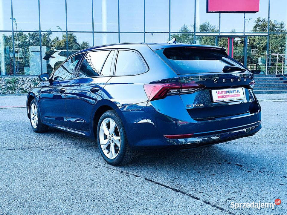 Skoda Octavia 2022r Carplay LED Navi Temp Adapt Kraków