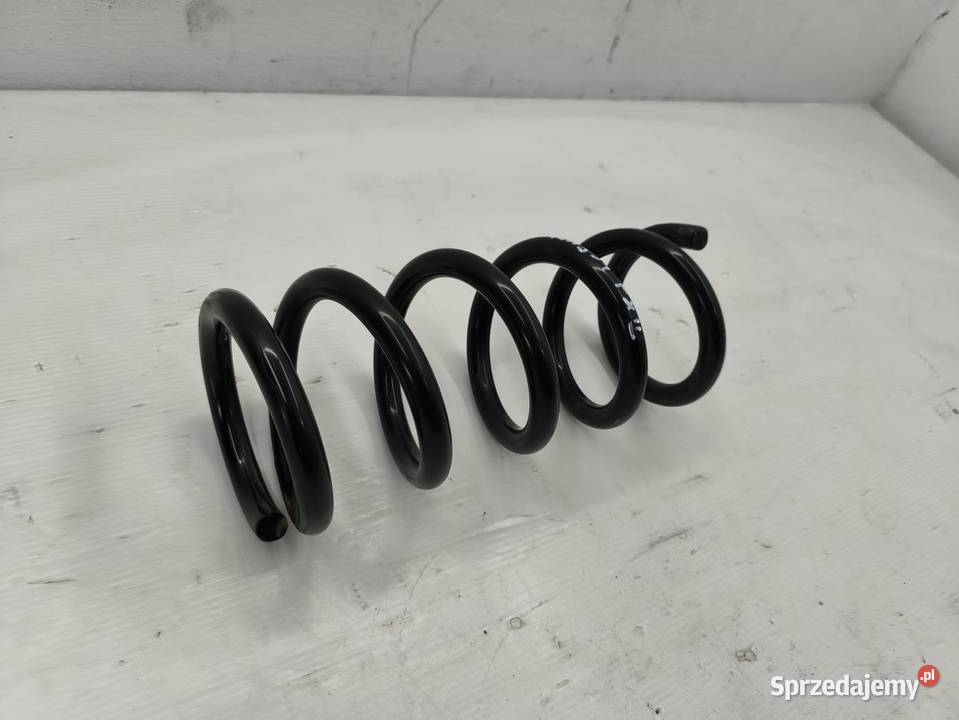 SPRĘŻYNA ZAWIESZENIA TYŁ INFINITY QX70 30D osobowe sprzedam