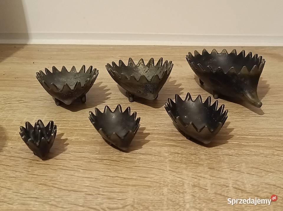 Jeż zestaw popielniczek mazowieckie