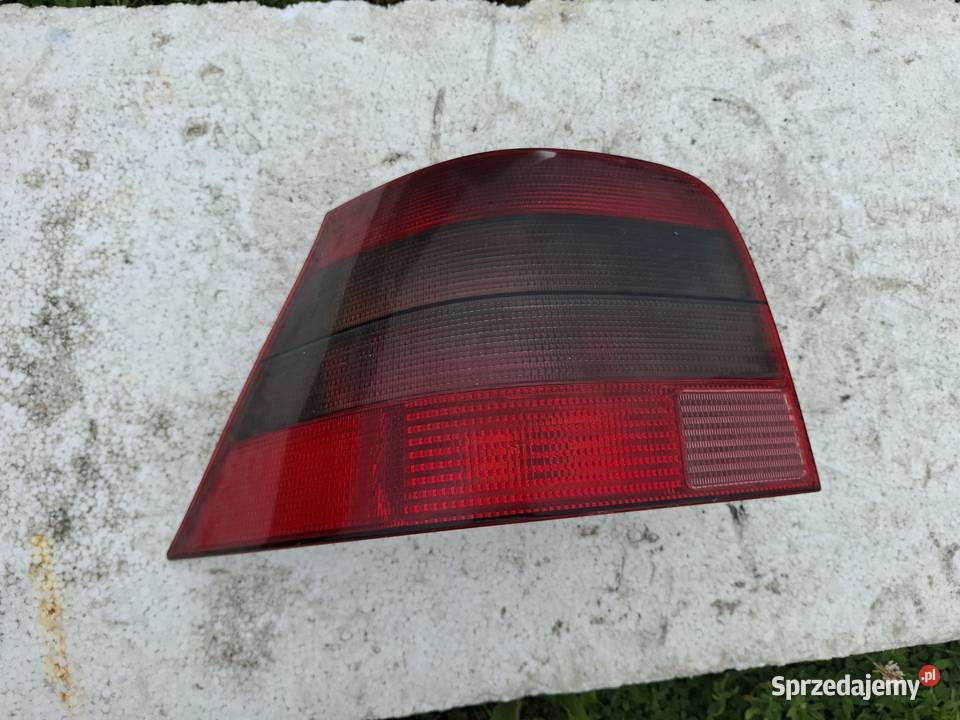 Lampa Lewa Tył Volkswagen Golf IV Wisznice