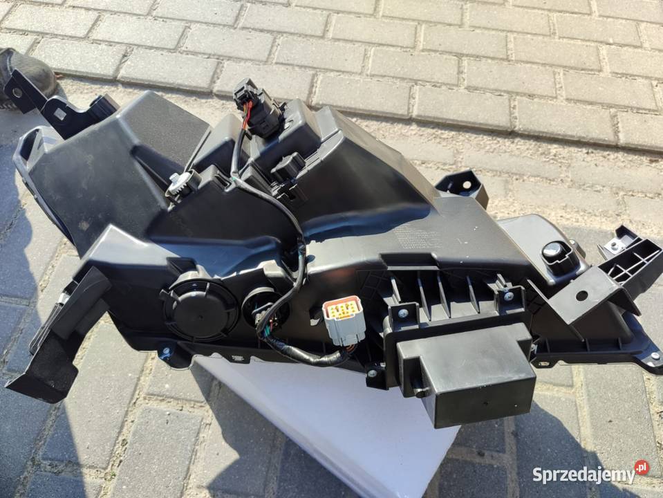 Reflektor Lewy Mitsubishi ASX Lift 2020 full LED Jarocin