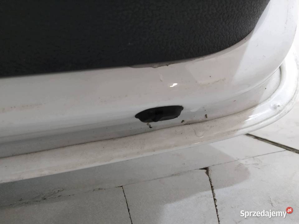 KLAPA TYŁ KOMBI LY9C Audi A4 IV 20082015 B8 Rok produkcji 2014 Motoryzacja świętokrzyskie sprzedam