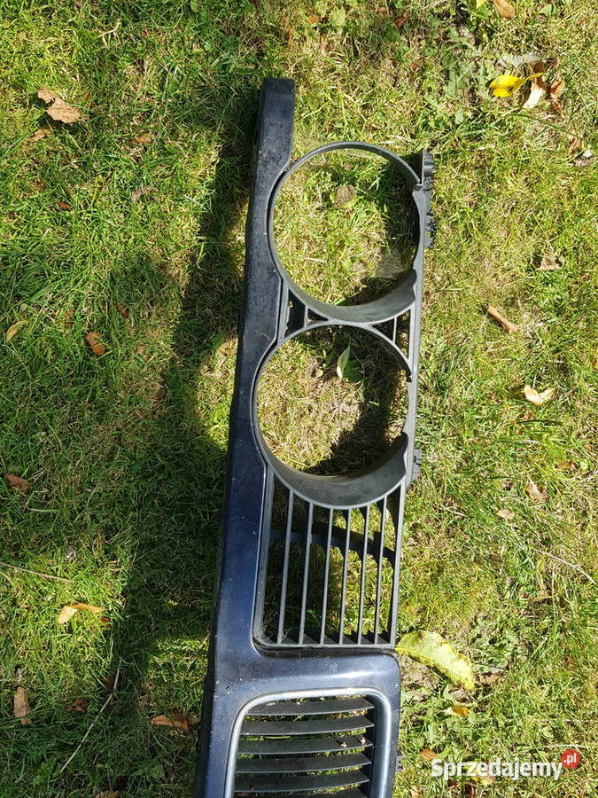 Bmw e34 atrapa nerki gril przed lift Byczyna