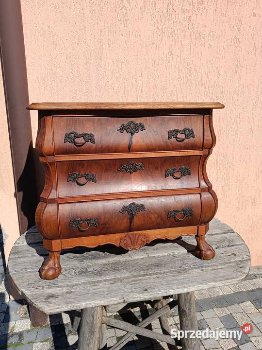 Szafka ludwikowska na lwich łapach kujawsko-pomorskie Lipno