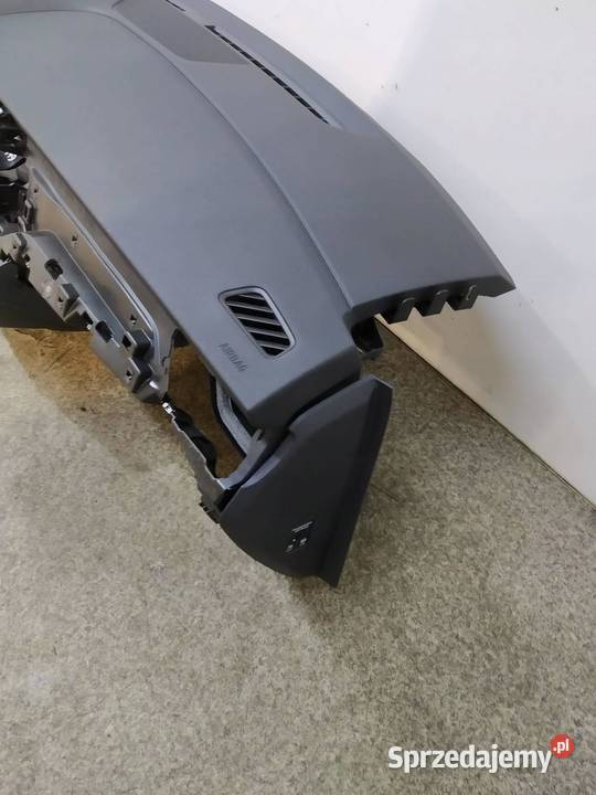 DESKA ROZDZIELCZA KOKPIT PULPIT AIRBAG EUROPA Deski rozdzielcze, konsole