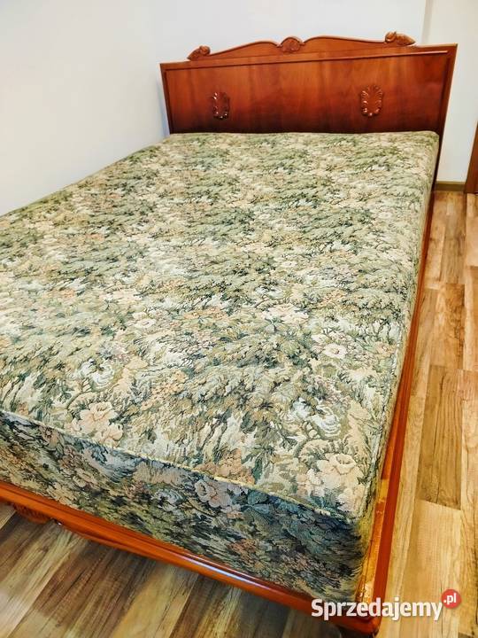 Stylowe łóżko ludwikowskie 140x200 z materacem 140cm