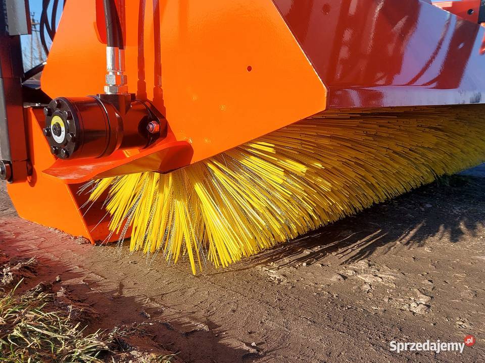 Zamiatarka komunalna z napędem hydraulicznym Raba Wyżna