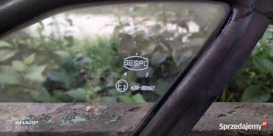 FSO Polonez Caro szyba tylnia lewa 2xszt