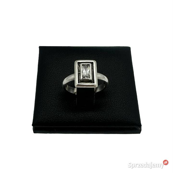Srebrny pierścionek próby 925 352g Rozmiar 10 Elbląg