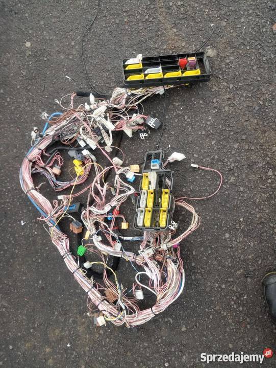 INSTALACJA WIĄZKA KABINY MAN TGL 12240 Rzędowice sprzedam