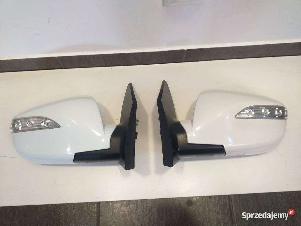 ORGINALNE LUSTERKA WD UK HYUNDAI IX 35 0915 Lusterka zewnętrzne Części samochodowe Skierniewice