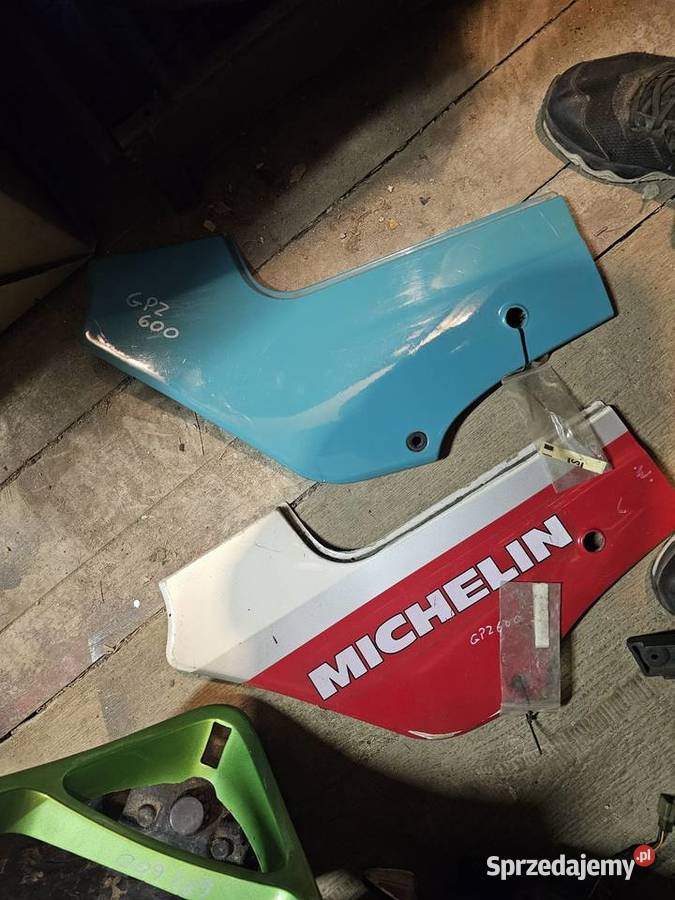 Kawasaki GPZ 600 lewy boczek owiewka lewa GPZ600 Jelenia Góra