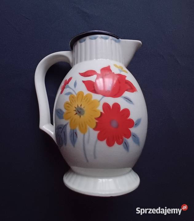 Fajansowy dzbanek z metalową przykrywką Niemcy Koźminek