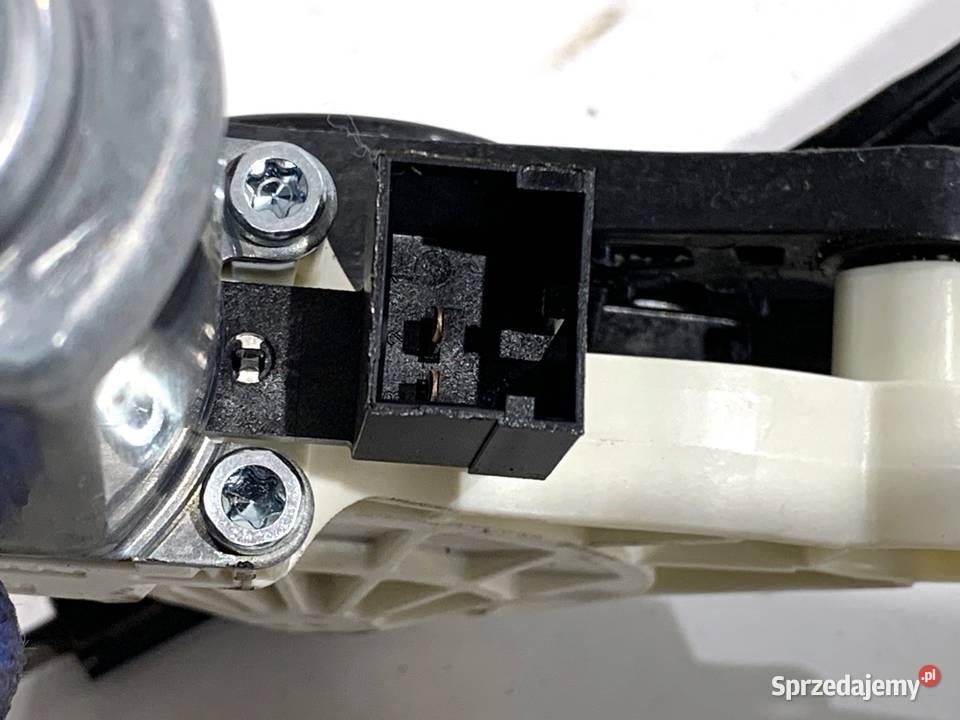 PODNOŚNIK SZYBY LEWY TYŁ AUDI A8 D5 4N0839461A osobowe