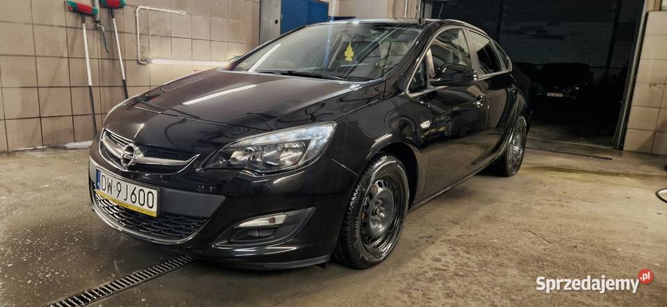 Opel Astra J 16 BENZYNA 2016r POLSKI SALON 2 benzyna dolnośląskie Wrocław