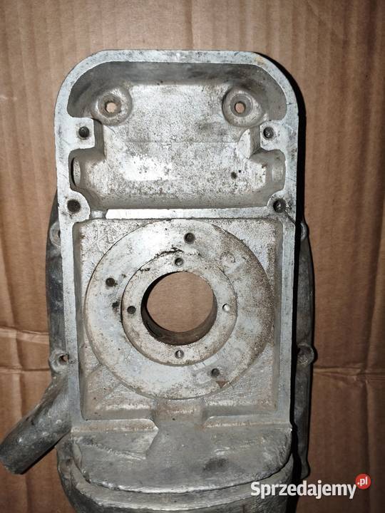 Dekiel pokrywa rozrządu silnika Ural M66 Leszno