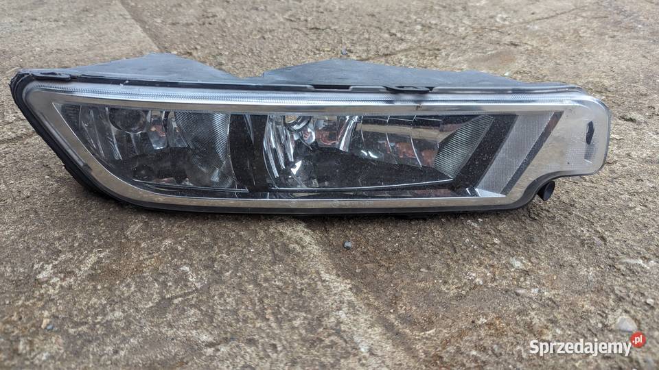 Passat b8 halogen lewy Gozdy