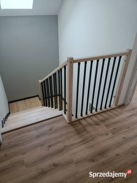 Stopnie drewniane konstrukcje stalowe schodów Toruń