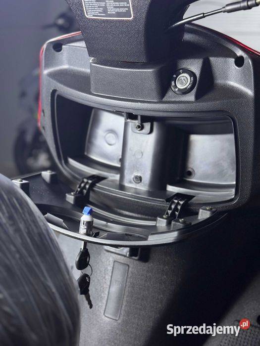 Spalinowy Skuter Barton Falcon 50 Homologacja czerwony łódzkie Kobiele Wielkie