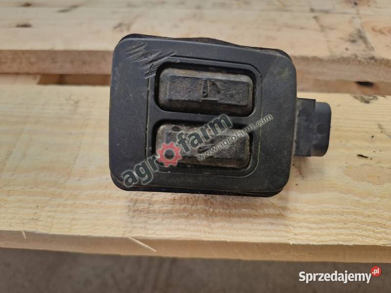 Włącznik John Deere 6210 6420 7520 Byków